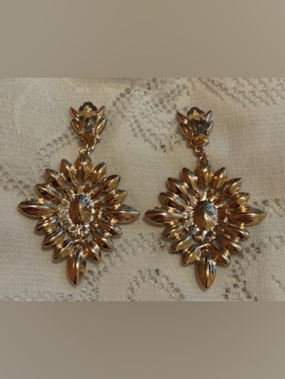 ✨Disney Villain Clip-On Earrings - Black Gold Gothic Rhinestone Evil Queen - Picture 14 of 15